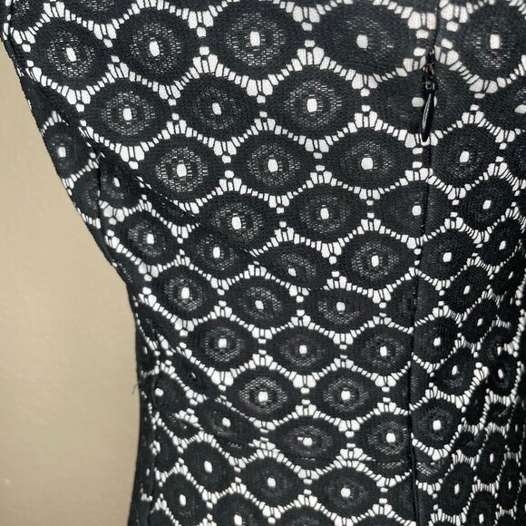 Enfocus Studio Black & White Geometric Lace Fit and Flare Dress Size 12 - Picture 6 of 11